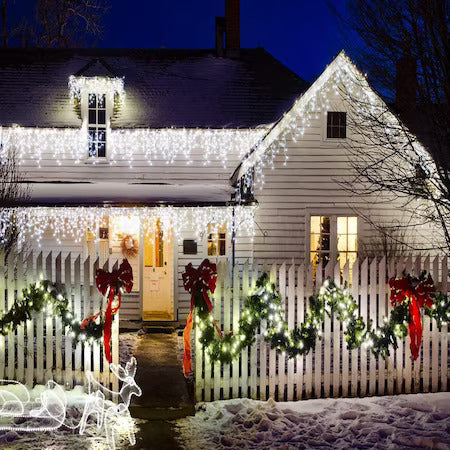 Instalatie Craciun Turturi 8m/196 LED-uri, 8 jocuri de lumini, Perdea, Franjuri, Exterior/Interior, Fir Alb, Interconectabila, Alb rece